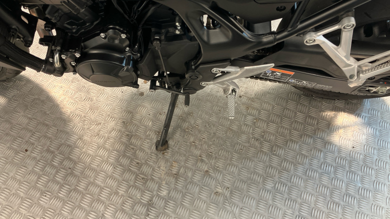 Honda CB750 Hornet (25MY)